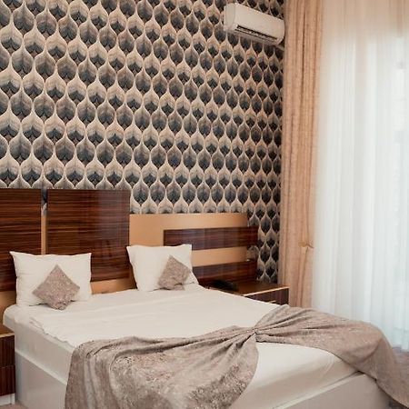 Dionis Baku Hotel מראה חיצוני תמונה